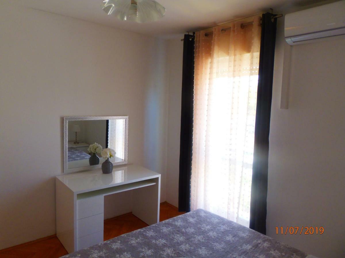 Apartments Lara & Ante Сплит Екстериор снимка