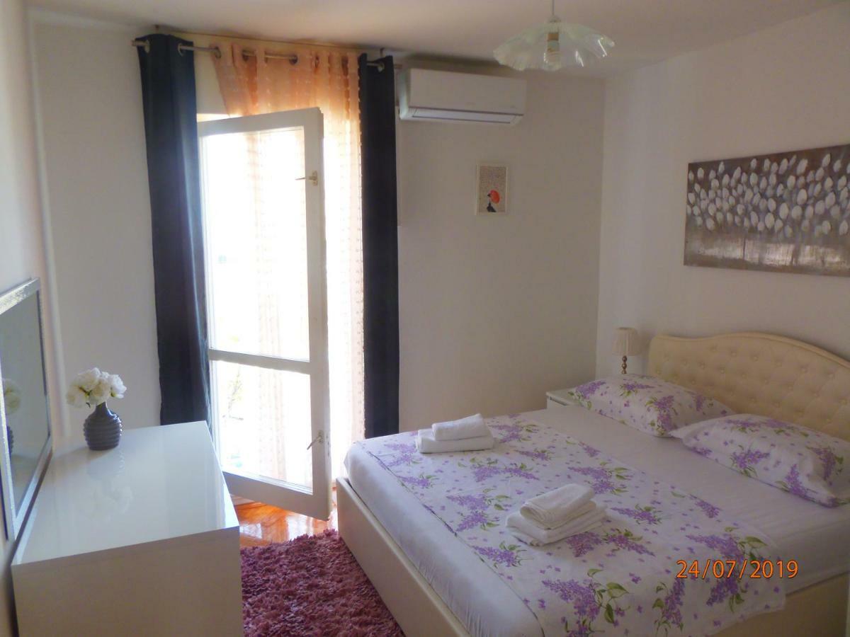Apartments Lara & Ante Сплит Екстериор снимка